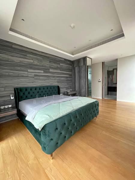 Sindhorn Tonson, Bangkok, 89 Soi Tonson Sarasin Road, Lumphini, Pathum Wan, Bangkok, 2 Bedrooms, 106 sqm, Condo For Rent, by Suthasin Boonkong, 500174199 - DDproperty.com