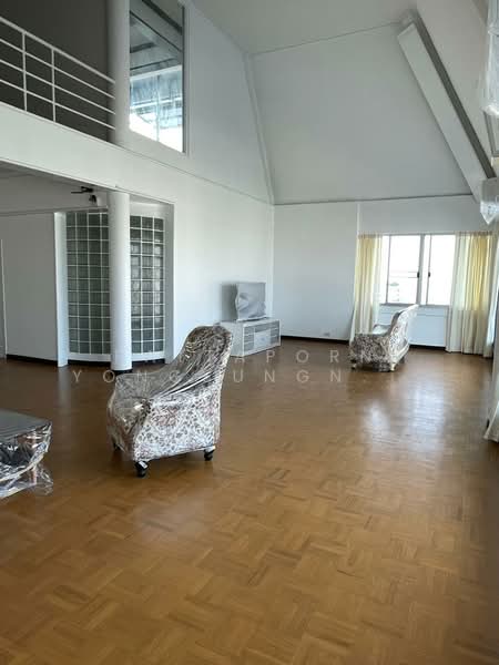 KC Court, Bangkok, 28 Soi Thonglor 13, Khlong Tan Nua, Watthana, Bangkok, 3 Bedrooms, 350 sqm, Apartment For Rent, by Pattaporn Yongsungnone, 500174227 - DDproperty.com