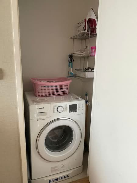 Siri At Sukhumvit, Bangkok, 902 Sukhumvit Road, Phra Kanong, Khlong Toei, Bangkok, 1 Bedroom, 52 sqm, Condo For Rent, by Suthasin Boonkong, 500174240 - DDproperty.com