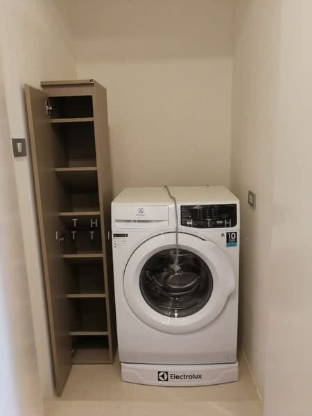 Vtara Sukhumvit 36, Bangkok, 118 Soi Saen Sabai, Phra Kanong, Khlong Toei, Bangkok, 1 Bedroom, 30 sqm, Condo For Sale, by Thananith Ittitulyapong, 500174243 - DDproperty.com