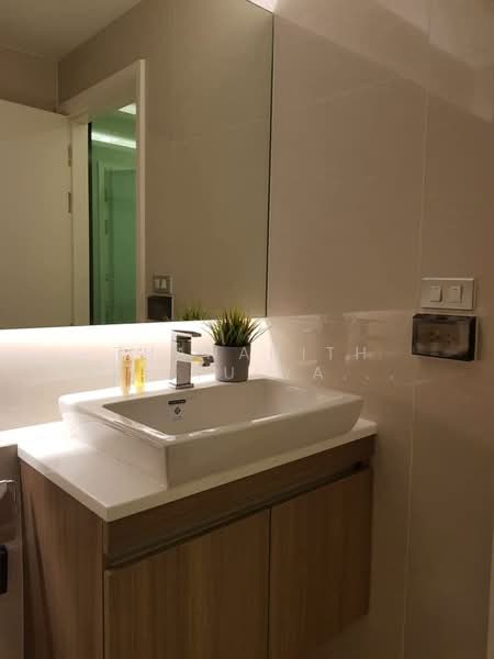 Vtara Sukhumvit 36, Bangkok, 118 Soi Saen Sabai, Phra Kanong, Khlong Toei, Bangkok, 1 Bedroom, 30 sqm, Condo For Sale, by Thananith Ittitulyapong, 500174243 - DDproperty.com