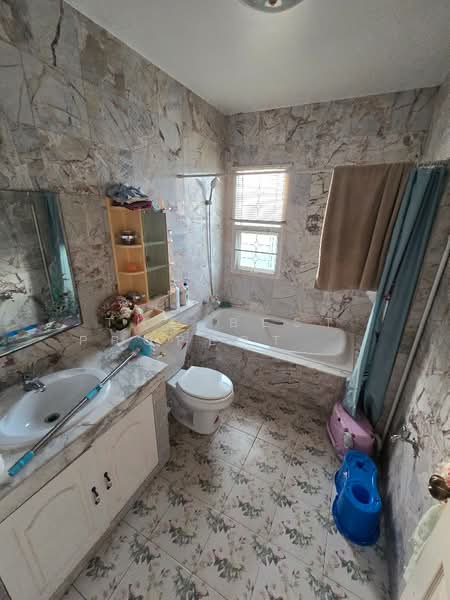 Royal Park Ville Suwinthawong, Bangkok, Suwinthawong Road, Lam Phak Chi, Nong Chok, Bangkok, 4 Bedrooms, 150 sqm, Single Detached House For Sale, by The Best Property นอม, 500174261 - DDproperty.com