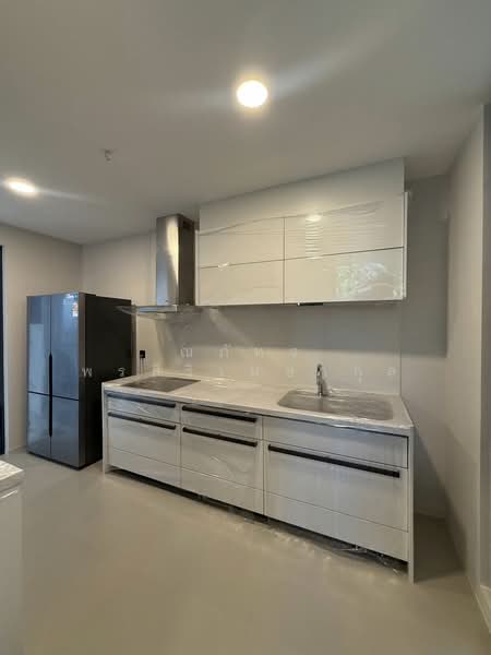 VIVE Krungthep Kreetha : วีเว่ กรุงเทพกรีฑา, กรุงเทพ, ถนนกรุงเทพกรีฑา, สะพานสูง, สะพานสูง, กรุงเทพ, 750 ตร.ม., บ้านเดี่ยว ให้เช่า, โดย ณภัทร พรสิริเมธากุล, 500174263 - DDproperty.com