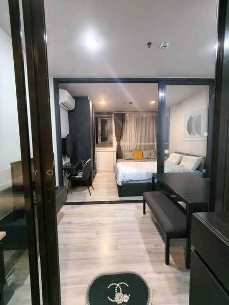XT Huaikhwang, Bangkok, 244 Ratchadaphisek Road, Huai Khwang, Huai Khwang, Bangkok, 1 Bedroom, 30 sqm, Condo For Rent, by Pattaporn Yongsungnone, 500174271 - DDproperty.com
