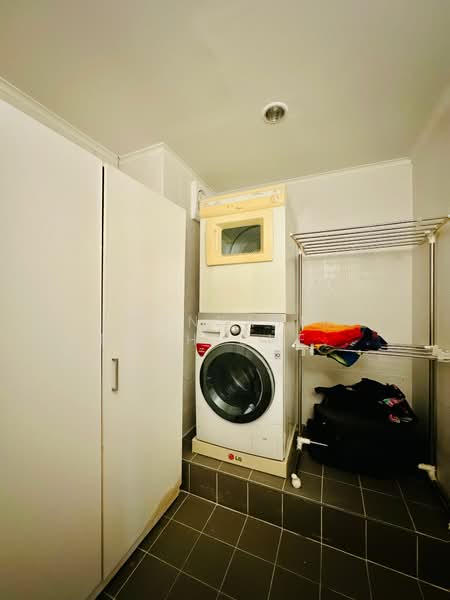 Jomtien Plaza Condotel, Chon Buri (Pattaya), 406 261 Village No. 12, Nong Pru, Bang Lamung (Pattaya), Chon Buri (Pattaya), 3 Bedrooms, 287 sqm, Condo For Rent, by Pensasi Ongphichetmetha, 500174282 - DDproperty.com