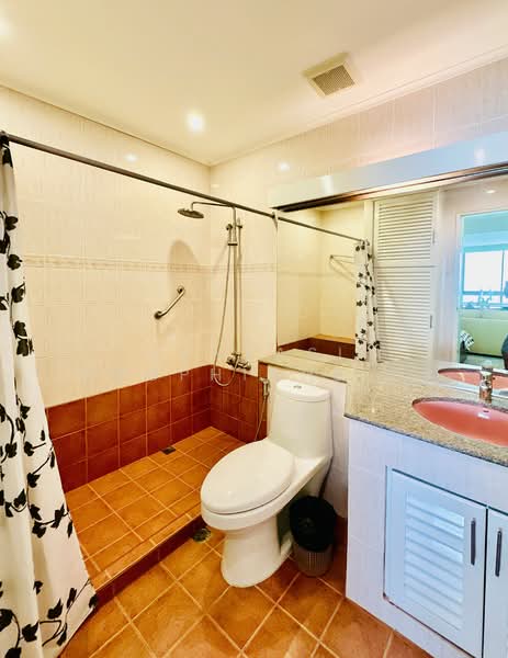 Jomtien Plaza Condotel, Chon Buri (Pattaya), 406 261 Village No. 12, Nong Pru, Bang Lamung (Pattaya), Chon Buri (Pattaya), 3 Bedrooms, 287 sqm, Condo For Rent, by Pensasi Ongphichetmetha, 500174282 - DDproperty.com