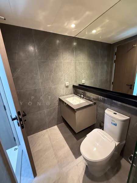 The Extro Phayathai-Rangnam, Bangkok, Rang Nam Alley, Samsen Nai, Phaya Thai, Bangkok, 1 Bedroom, 32 sqm, Condo For Rent, by Pattaporn Yongsungnone, 500174287 - DDproperty.com