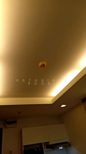 Thru Thonglor, Bangkok, Petchaburi Road, Bang Kapi, Huai Khwang, Bangkok, 1 Bedroom, 32 sqm, Condo For Sale, by Hathairat Rookphan , 500174296 - DDproperty.com