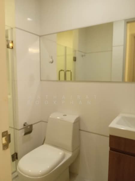 Thru Thonglor, Bangkok, Petchaburi Road, Bang Kapi, Huai Khwang, Bangkok, 1 Bedroom, 32 sqm, Condo For Sale, by Hathairat Rookphan , 500174296 - DDproperty.com