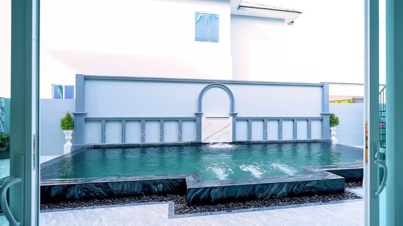 วิลล่าหรูพร้อมสระน้ำแร่ธรรมชาติ 4 ห้องนอน บางแสน, ชลบุรี, บางละมุง, บางละมุง, ชลบุรี, 530 ตร.ม., วิลล่า ขาย, โดย PLC Real Estate, 500174299 - DDproperty.com