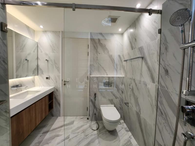 MUNIQ Sukhumvit 23, Bangkok, 17 Sukhumvit 23, Khlongtoei Nua, Watthana, Bangkok, 2 Bedrooms, 64 sqm, Condo For Rent, by Pensasi Ongphichetmetha, 500174327 - DDproperty.com