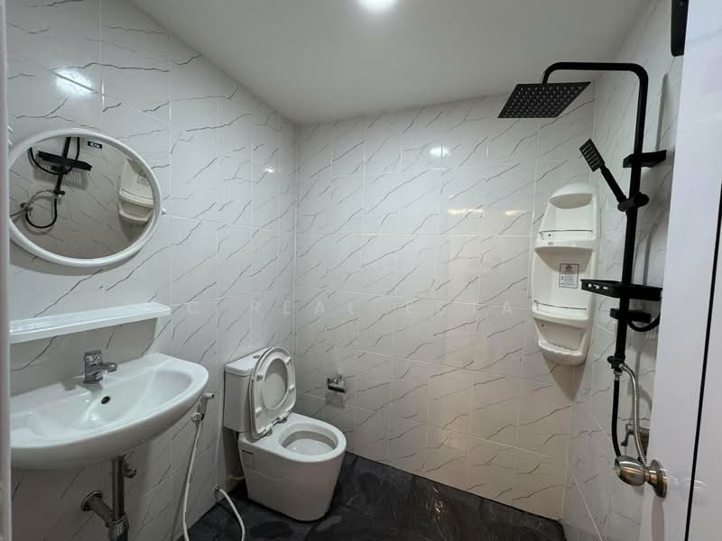 Single-Storey Townhome for Sale East Pattaya, Chon Buri (Pattaya), Bang Lamung, Bang Lamung (Pattaya), Chon Buri (Pattaya), 2 Bedrooms, 76 sqm, Townhouse For Sale, by PLC Real Estate, 500174370 - DDproperty.com