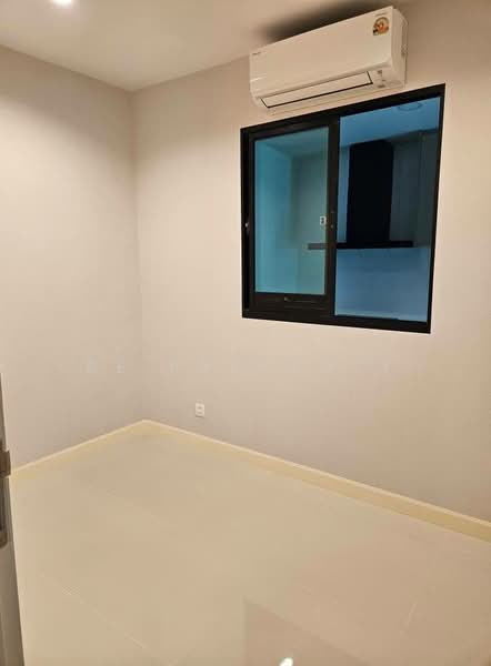 Nirvana DEFINE Krungthep Kreetha, Bangkok, Srinakarin-Romklao Road, Hua Mak, Bang Kapi, Bangkok, 3 Bedrooms, 203 sqm, Townhouse For Rent, by RE Property, 500174375 - DDproperty.com