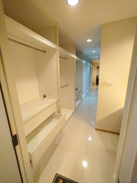 The Waterford Diamond Tower Sukhumvit, Bangkok, 758/18 Soi Sukhumvit 30/1, Sukhumvit Road, Khlong Toei, Khlong Toei, Bangkok, 2 Bedrooms, 84 sqm, Condo For Rent, by Pensasi Ongphichetmetha, 500174376 - DDproperty.com