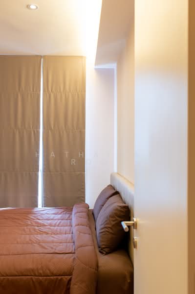 H Sukhumvit 43, Bangkok, 28 Sukhumvit 34 Road, Khlong Tan Nua, Watthana, Bangkok, 2 Bedrooms, 60 sqm, Condo For Sale, by Hathairat Rookphan , 500174377 - DDproperty.com