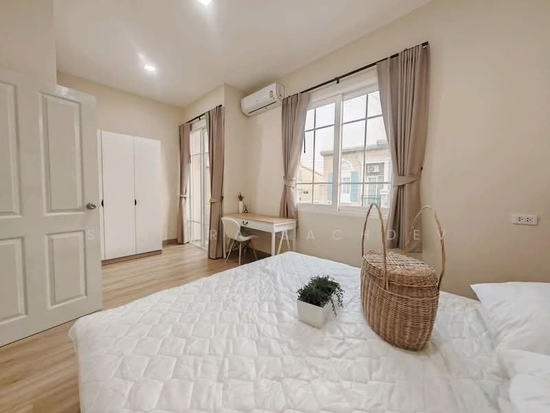 Golden Town Future-Rangsit, Pathum Thani, Soi Rangsit-Nakhon Nayok 13, Rangsit-Nakhon Nayok Road, Prachathipat, Thanyaburi, Pathum Thani, 3 Bedrooms, 115 sqm, Townhouse For Rent, by Sunitra Sachdev, 500174379 - DDproperty.com