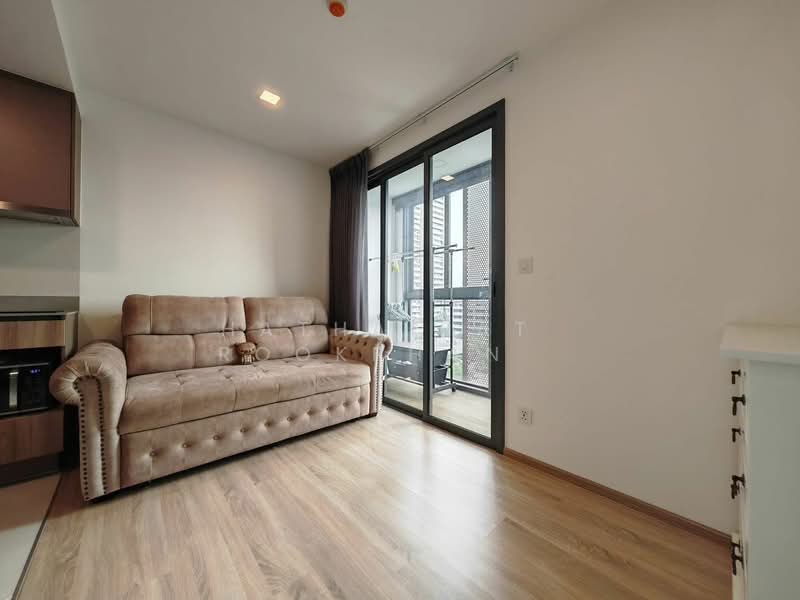 Taka Haus, Bangkok, 99 Soi Ekamai 10, Khlong Tan Nua, Watthana, Bangkok, 1 Bedroom, 37 sqm, Condo For Sale, by Hathairat  Rookphan  , 500174386 - DDproperty.com