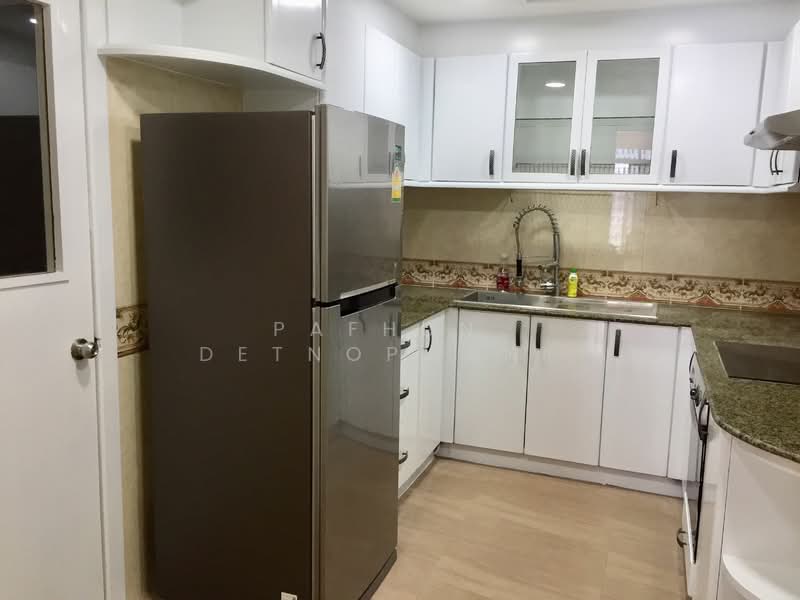 All Seasons Mansion, Bangkok, Soi Ruamrudee, Wireless Road, Lumphini, Pathum Wan, Bangkok, 2 Bedrooms, 137 sqm, Condo For Sale, by Pafhun  Detnopmani , 500174387 - DDproperty.com