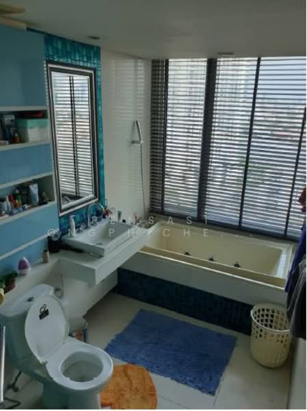 Watermark Chaophraya, Bangkok, Soi Charoennakorn 39-41, Charoennakorn Road, Bang Lam Phu Lang, Khlong San, Bangkok, 2 Bedrooms, 167 sqm, Condo For Rent, by Pensasi Ongphichetmetha, 500174391 - DDproperty.com