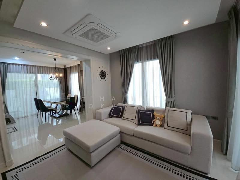 Landmark Ekamai-Ramindra, Bangkok, Sukhonthasawat Road, Lat Phrao, Lat Phrao, Bangkok, 3 Bedrooms, 168 sqm, Townhouse For Sale, by Hathairat Rookphan , 500174404 - DDproperty.com