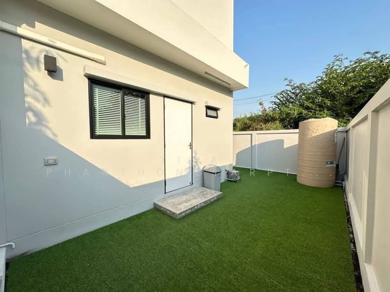 For rent: Brand new home office in Satri Witthaya 2 area, near Ekkamai-Ramintra Expressway., Bangkok, Lat Phrao, Lat Phrao, Bangkok, , 300 sqm, Office Space For Rent, by Tida phanthonglarptawee, 500174405 - DDproperty.com