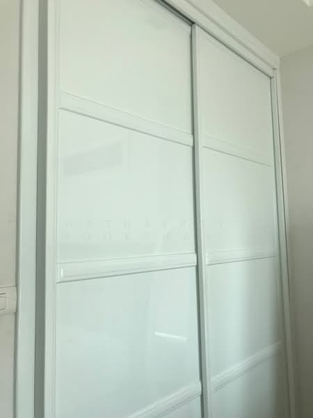 Thru Thonglor, Bangkok, Petchaburi Road, Bang Kapi, Huai Khwang, Bangkok, 1 Bedroom, 36 sqm, Condo For Sale, by Hathairat Rookphan , 500174414 - DDproperty.com