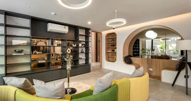 NUE Noble Centre Bangna, Bangkok, Bangna-Trad Road, Bang Na, Bang Na, Bangkok, 2 Bedrooms, 35 sqm, Condo For Sale, by Hathairat Rookphan , 500174423 - DDproperty.com