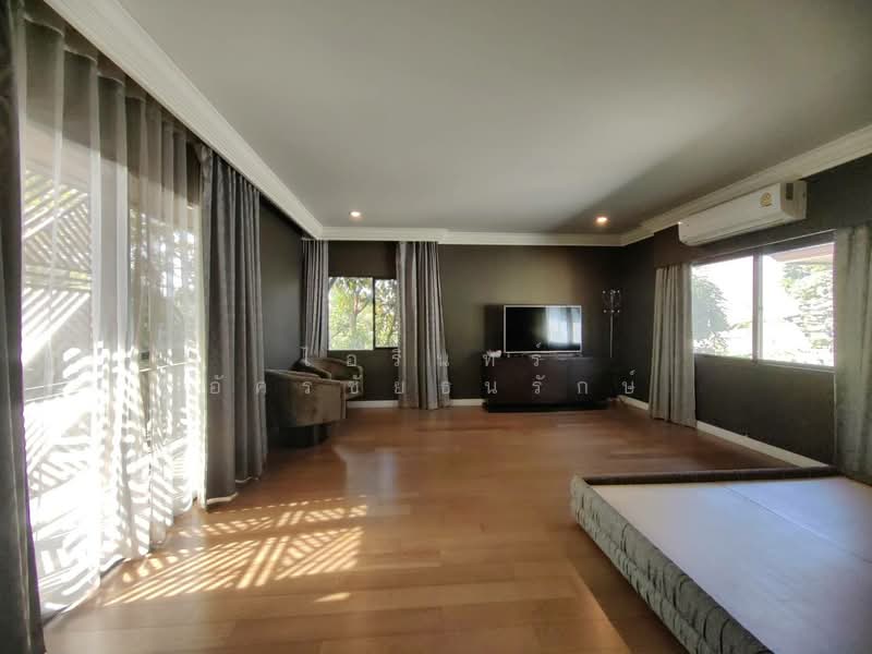 Burasiri Pattanakarn, Bangkok, New Pattanakarn Road, Prawet, Prawet, Bangkok, 4 Bedrooms, 300 sqm, Single Detached House For Rent, by ไอรินทร์ อัครชัยธนรักษ์, 500174441 - DDproperty.com