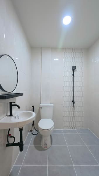 หมู่บ้านร่มทิพย์ มีนบุรี หทัยราษฎร์ 33, Bangkok, หทัยราษฎร์ 33, Min Buri, Min Buri, Bangkok, 2 Bedrooms, 64 sqm, Townhouse For Sale, by เพ็ญศิริ ตุ้มเทียน, 500174449 - DDproperty.com