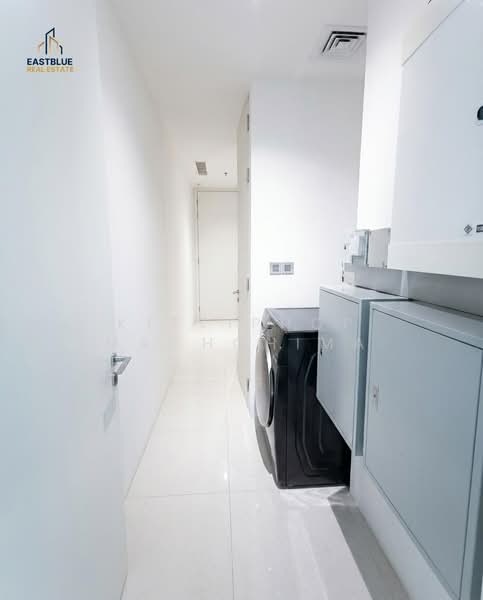 The Strand Thonglor, Bangkok, 36 Soi Sukhumvit 55, Khlong Tan Nua, Watthana, Bangkok, 3 Bedrooms, 180 sqm, Condo For Sale, by Kittiphop Machchima, 500174468 - DDproperty.com