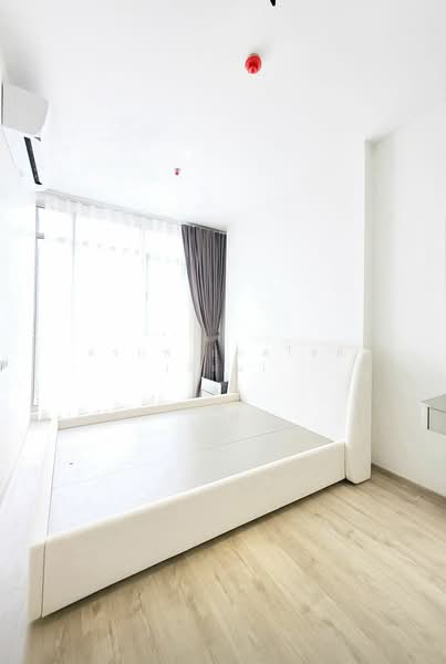 Rhythm Ekkamai Estate, Bangkok, Soi Sukhumvit 63, Khlongtoei Nua, Watthana, Bangkok, 1 Bedroom, 35 sqm, Condo For Rent, by สรภพ ยอดไชย (สีฝุ่น), 500174471 - DDproperty.com