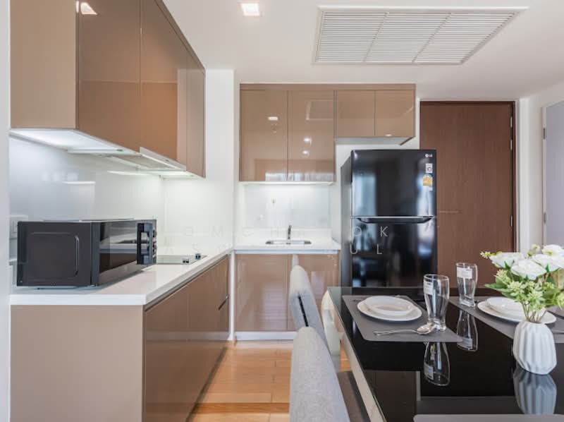 Siri At Sukhumvit, Bangkok, 902 Sukhumvit Road, Phra Kanong, Khlong Toei, Bangkok, 1 Bedroom, 52 sqm, Condo For Sale, by Jomchanok Aswavibul, 500174475 - DDproperty.com