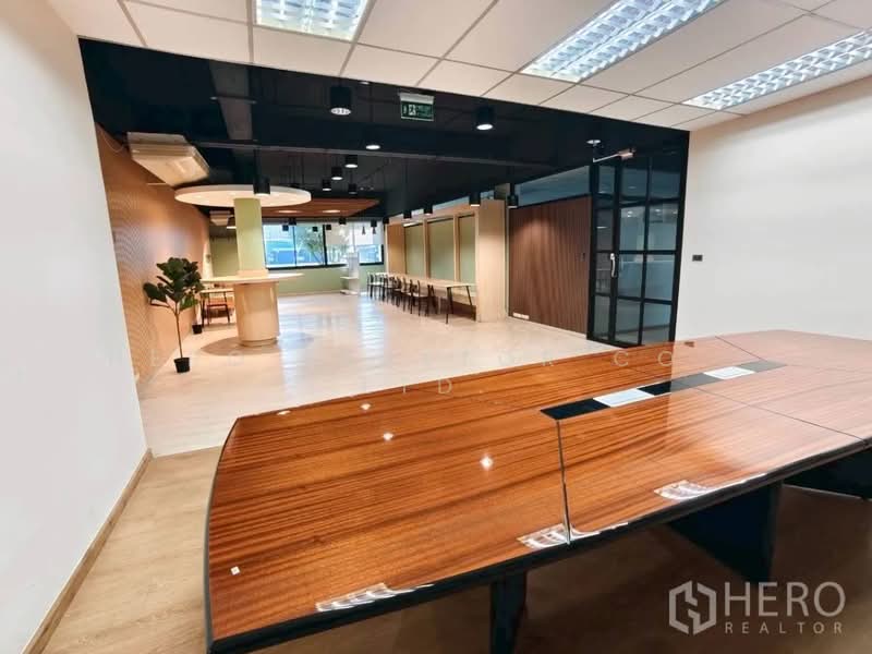 For rent Standalone 740 sqm in Talat Bang Khen, Lak Si, Bangkok hre00334, Bangkok, Talat Bang Khen, Lak Si, Bangkok, , 740 sqm, Shophouse For Rent, by Hero Realtor Co., Ltd., 500174479 - DDproperty.com