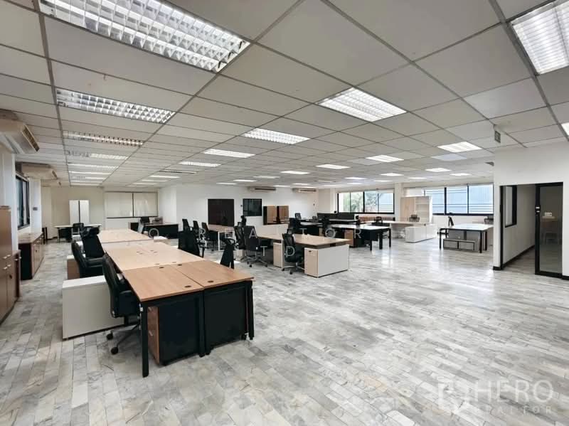 For rent Standalone 740 sqm in Talat Bang Khen, Lak Si, Bangkok hre00334, Bangkok, Talat Bang Khen, Lak Si, Bangkok, , 740 sqm, Shophouse For Rent, by Hero Realtor Co., Ltd., 500174479 - DDproperty.com