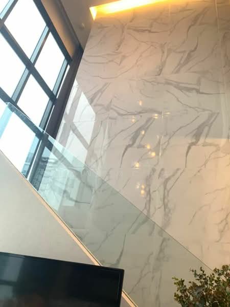 Ivy Ampio, Bangkok, 48 Ratchadaphisek Road, Huai Khwang, Huai Khwang, Bangkok, 3 Bedrooms, 136 sqm, Condo For Sale, by Banjarat Thanomchat, 500174489 - DDproperty.com