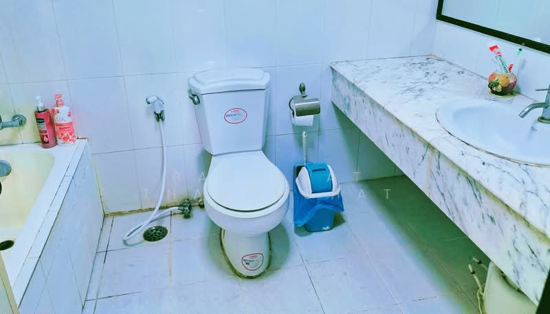 Country Complex Bangna, Bangkok, Sanpawut Road, Bang Na, Bang Na, Bangkok, 3 Bedrooms, 134 sqm, Condo For Sale, by Banjarat Thanomchat, 500174502 - DDproperty.com