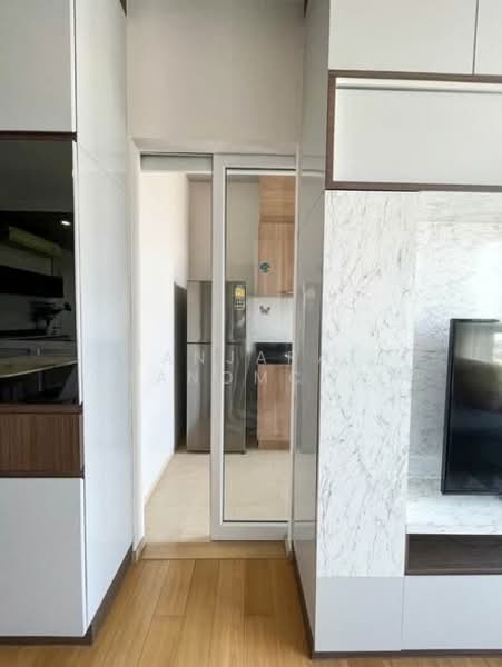 Hive Sathorn, Bangkok, Krung Thonburi Road, Khlong Ton Sai, Khlong San, Bangkok, 2 Bedrooms, 70 sqm, Condo For Rent, by Banjarat Thanomchat, 500174527 - DDproperty.com