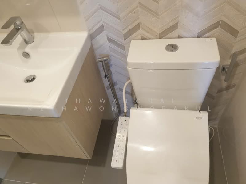 Oka Haus Sukhumvit 36, Bangkok, 3399 Rama 4 Road, Khong Tan, Khlong Toei, Bangkok, 1 Bedroom, 34 sqm, Condo For Sale, by Thawatchai Methawongworakul, 500174612 - DDproperty.com