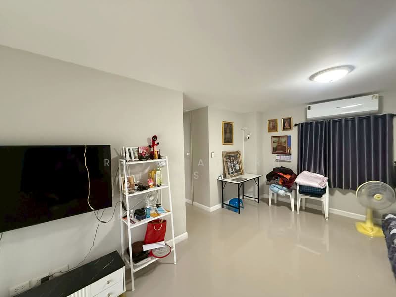 บ้านในโครงการ ให้เช่า – ใกล้ตลาดเจริญเจริญ เพียง 10 นาที ค่าเช่า 20,000 บาท / เดือน รหัสทรัพย์ : No., Chiang Mai, San Kamphaeng, San Kamphaeng, Chiang Mai, 4 Bedrooms, 150 sqm, Single Detached House For Rent, by Rutchaporn Tunsiri, 500174629 - DDproperty.com