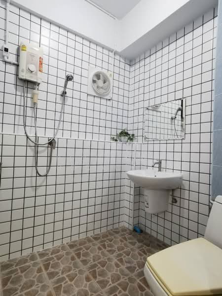 Keerasap Mansion Ville, Bangkok, 98 Navamintr, Ram Inthra, Khan Na Yao, Bangkok, 2 Bedrooms, 63 sqm, Condo For Sale, by Pichamon Boonchit, 500174649 - DDproperty.com