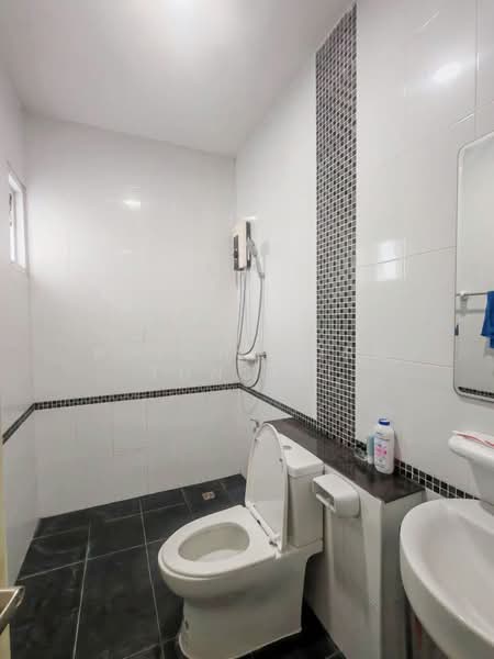 บ้านในโครงการ ให้เช่า – โซนต้นเปา | สันกำแพง ค่าเช่า 15,000 บาท / เดือน รหัสทรัพย์ : No.13H697, Chiang Mai, San Ton Pao, San Kamphaeng, Chiang Mai, 3 Bedrooms, 110 sqm, Single Detached House For Rent, by Rutchaporn Tunsiri, 500174651 - DDproperty.com