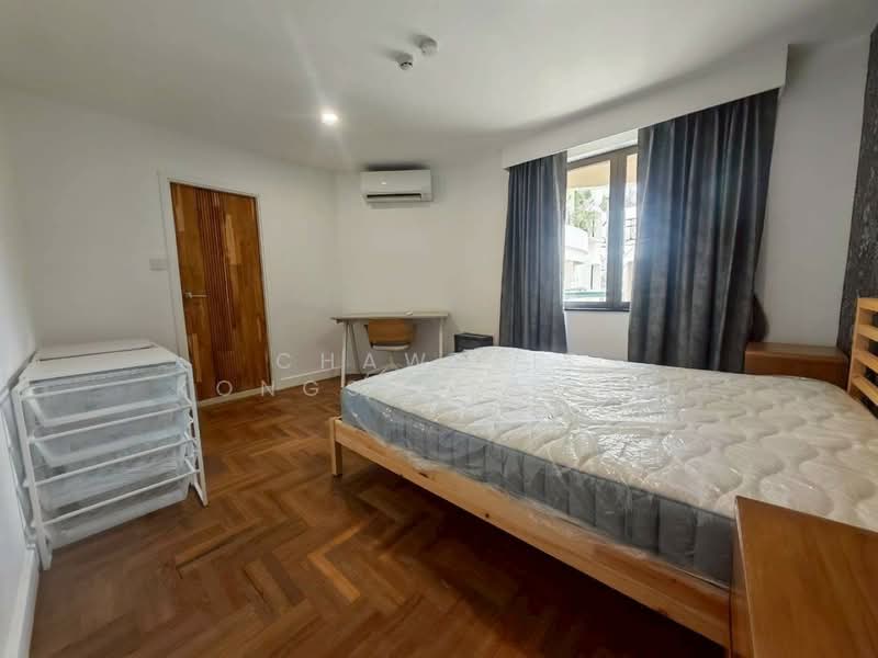 Varasupha Executive Place Phaholyothin1, Bangkok, Phaholyothin, Samsen Nai, Phaya Thai, Bangkok, 2 Bedrooms, 124 sqm, Condo For Sale, by CHAWALIT KONGSAKPAIBUL, 500174668 - DDproperty.com