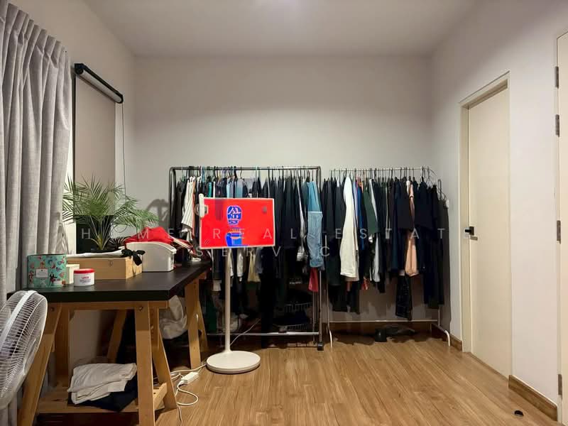 Baan Klang Muang Srinakarin – Onnut, Bangkok, 174 Soi On Nut 70/1, Prawet, Prawet, Bangkok, 3 Bedrooms, 145 sqm, Townhouse For Sale, by HOME Real Estate Service, 500174672 - DDproperty.com