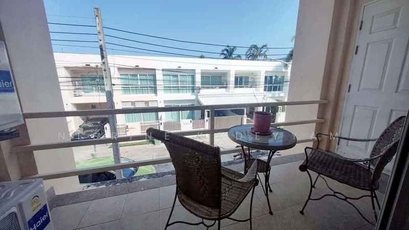 The Meadows, Chon Buri (Pattaya), Bang Lamung, Bang Lamung (Pattaya), Chon Buri (Pattaya), 3 Bedrooms, 128 sqm, Townhouse For Sale, by Nisrine Kadeyyam, 500174673 - DDproperty.com
