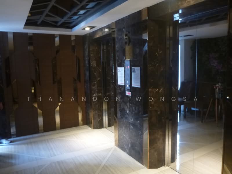 InterLux Premier Sukhumvit 13, Bangkok, Soi Sukhumvit 13, Sukhumvit Road, Khlongtoei Nua, Watthana, Bangkok, 1 Bedroom, 36 sqm, Condo For Sale, by Thanandon Wongsa, 500174680 - DDproperty.com