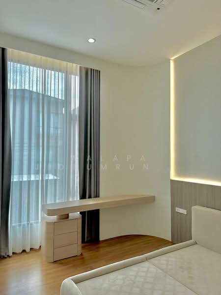 Baan Klang Muang The Edition Sukhumvit-Onnut, Bangkok, Soi On Nut, Prawet, Prawet, Bangkok, 3 Bedrooms, 153 sqm, Semi-Detached House (Twin House) For Sale, by Walapa Jidbumrungsakun, 500174682 - DDproperty.com