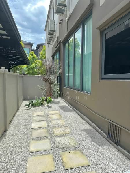 Baan Klang Muang The Edition Sukhumvit-Onnut, Bangkok, Soi On Nut, Prawet, Prawet, Bangkok, 3 Bedrooms, 153 sqm, Semi-Detached House (Twin House) For Sale, by Walapa Jidbumrungsakun, 500174682 - DDproperty.com