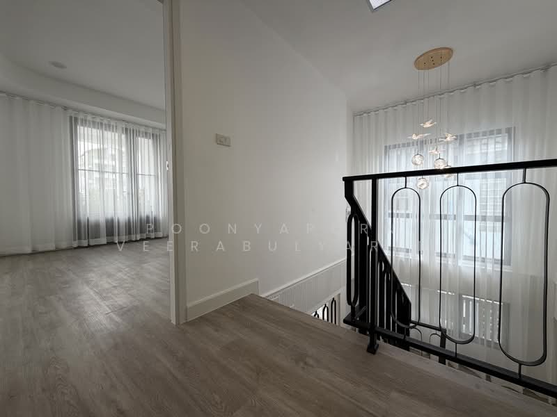 บ้านเดี่ยวตกแต่งสไตล์ Cozy ซอยอ่อนนุช 44, กรุงเทพ, สวนหลวง, สวนหลวง, กรุงเทพ, 250 ตร.ม., บ้านเดี่ยว ขาย, โดย Poonyaporn Veerabulyarit, 500174697 - DDproperty.com