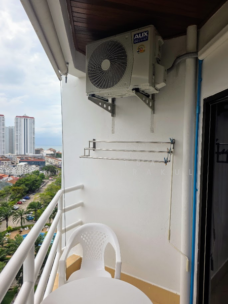 View Talay 2, Chon Buri (Pattaya), Thap Phraya Road, Nong Pru, Bang Lamung (Pattaya), Chon Buri (Pattaya), 1 Bedroom, 41 sqm, Condo For Rent, by Chalisa Kitilimtrakul, 500174704 - DDproperty.com