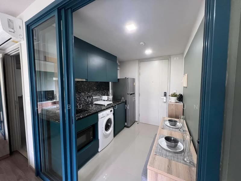 The Base Sukhumvit 50, Bangkok, Soi Roem Charoen 1, Sukhumvit 50 Road, Phra Kanong, Khlong Toei, Bangkok, 1 Bedroom, 26 sqm, Condo For Rent, by Walapa Jidbumrungsakun, 500174712 - DDproperty.com